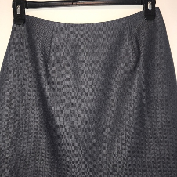 Levine Classics Gray Pleated Lined Skirt - Picture 2 of 8